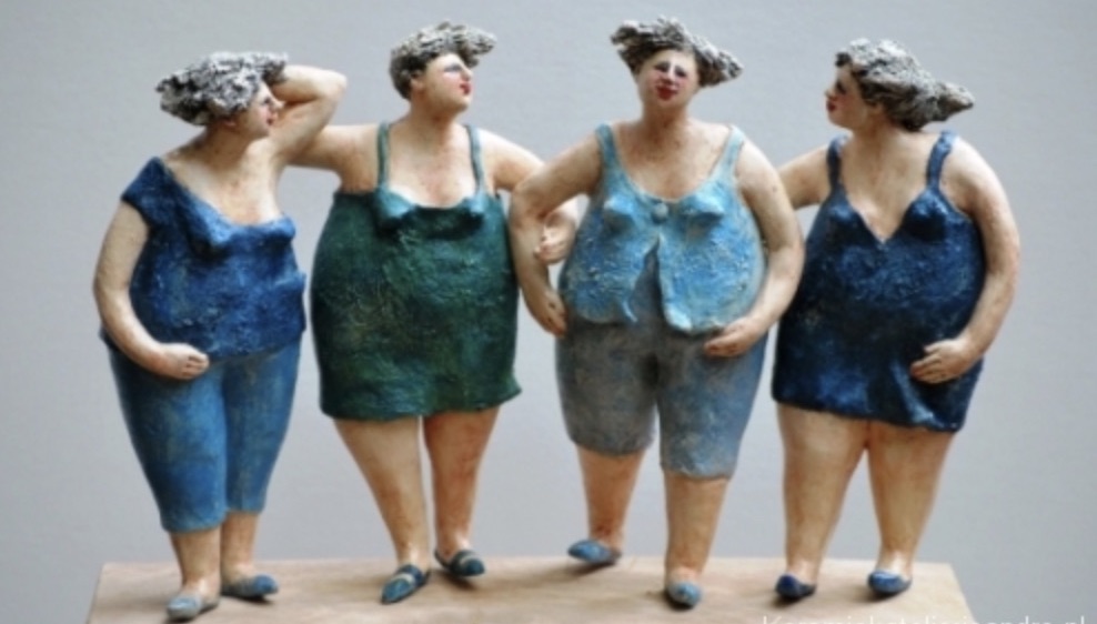 Jeanne Te Dorsthorst 10 figura femenina en cerámica Imágenes y Arte