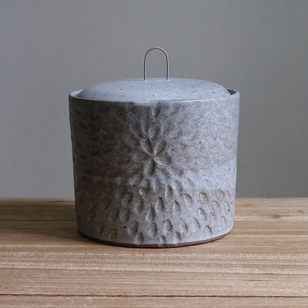 Ceramica en Grises - Imagenes y Arte